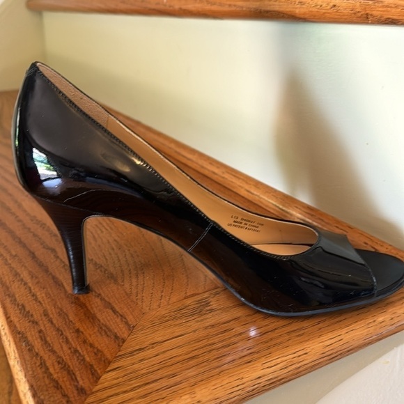 COLE HAAN Nike Air Lainey Patent Leather Peep Toe 10B 10 - Picture 11 of 11